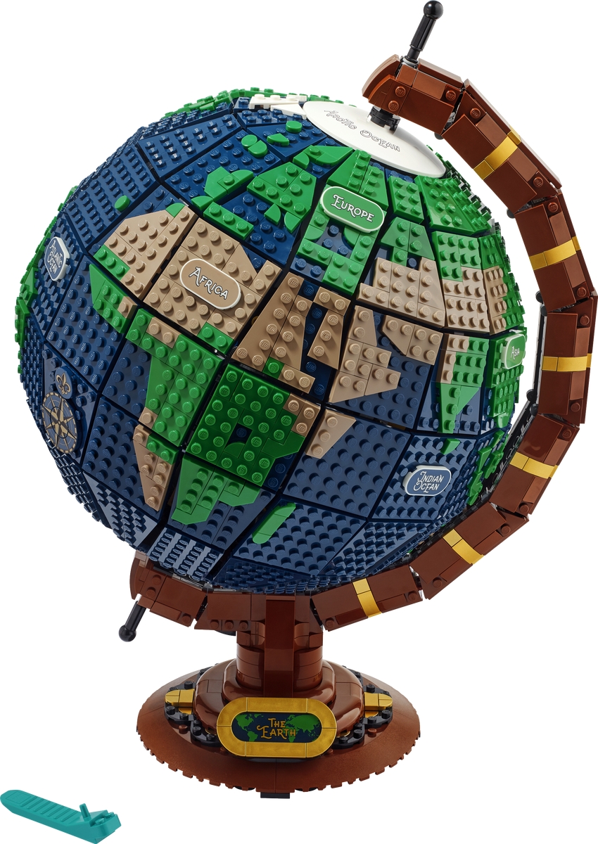 lego 21332 the globe
